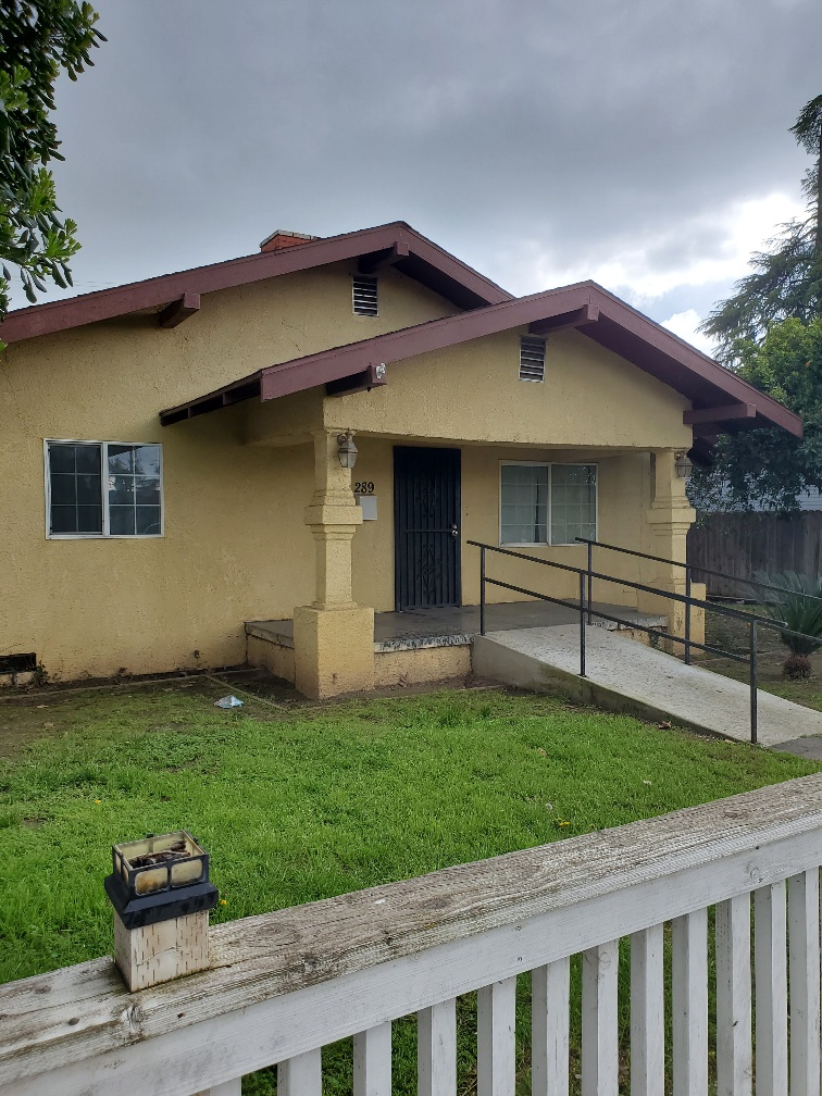 289 West Belleview Avenue